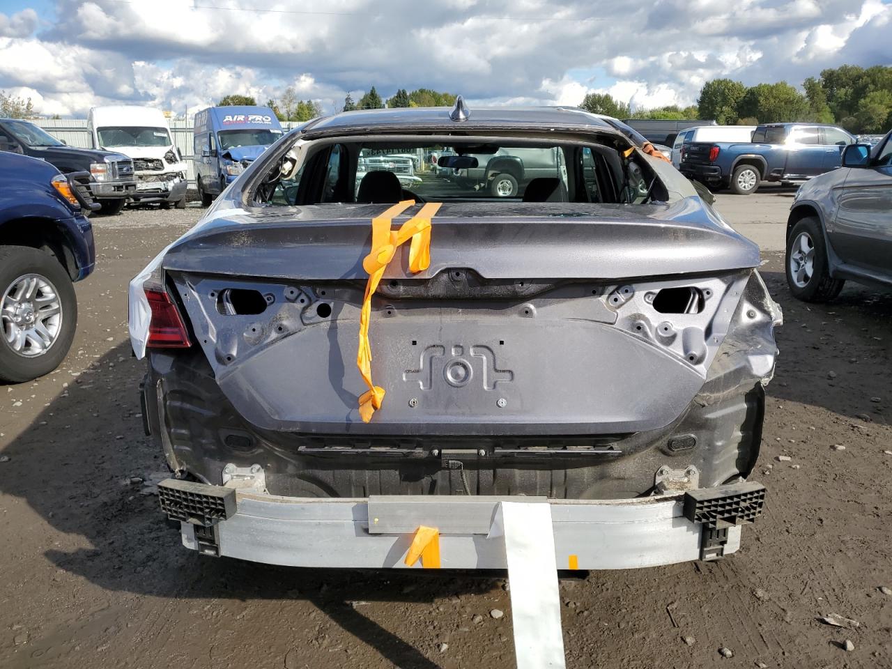 2022 HONDA INSIGHT EX VIN:19XZE4F50NE000923