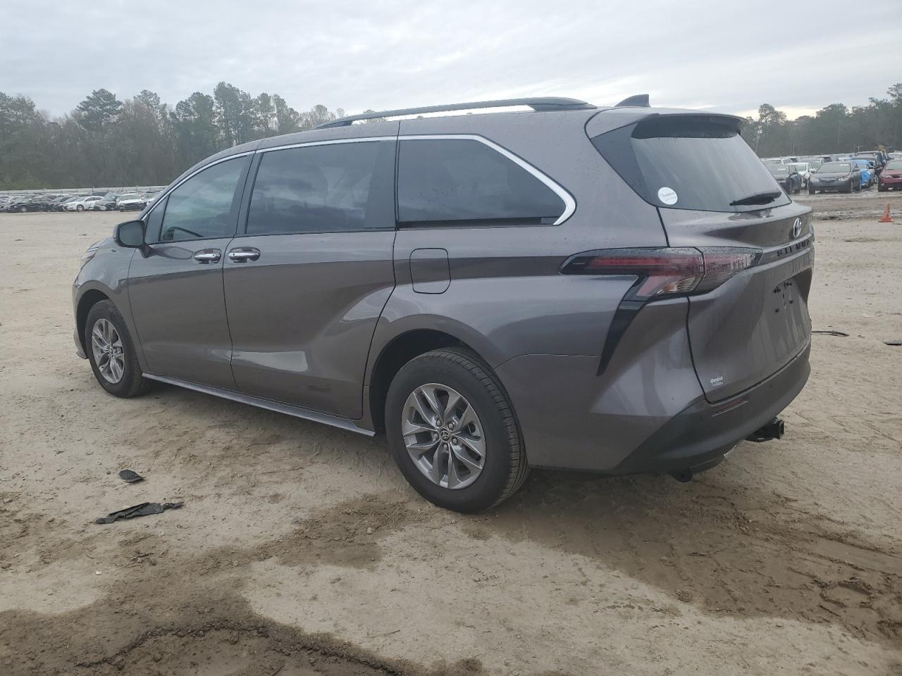 2023 TOYOTA SIENNA XLE VIN:5TDYRKEC7PS177563