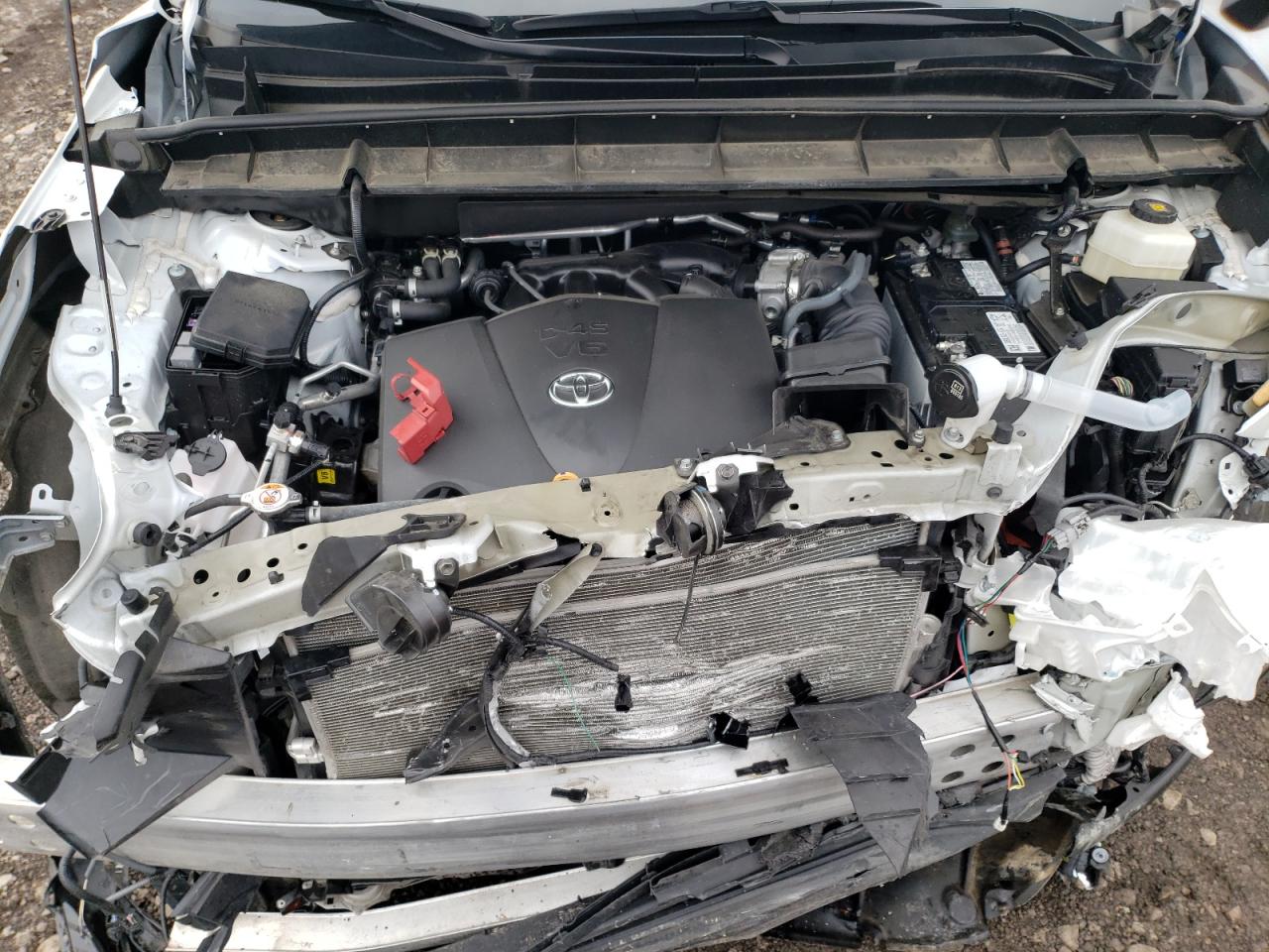 2022 TOYOTA HIGHLANDER XLE VIN:5TDGZRBH6NS568544