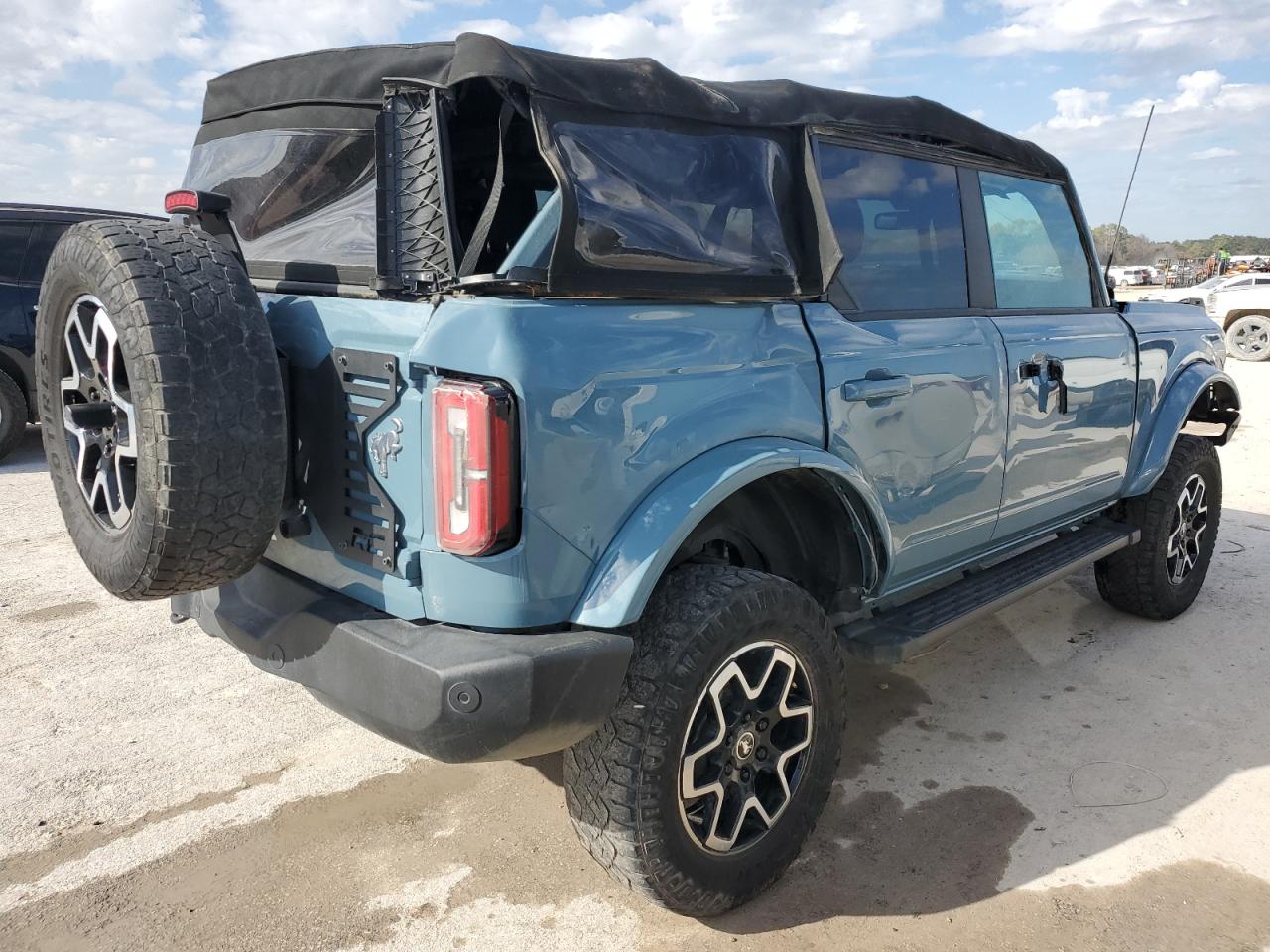 2022 FORD BRONCO BASE VIN:1FMDE5BH9NLB88635