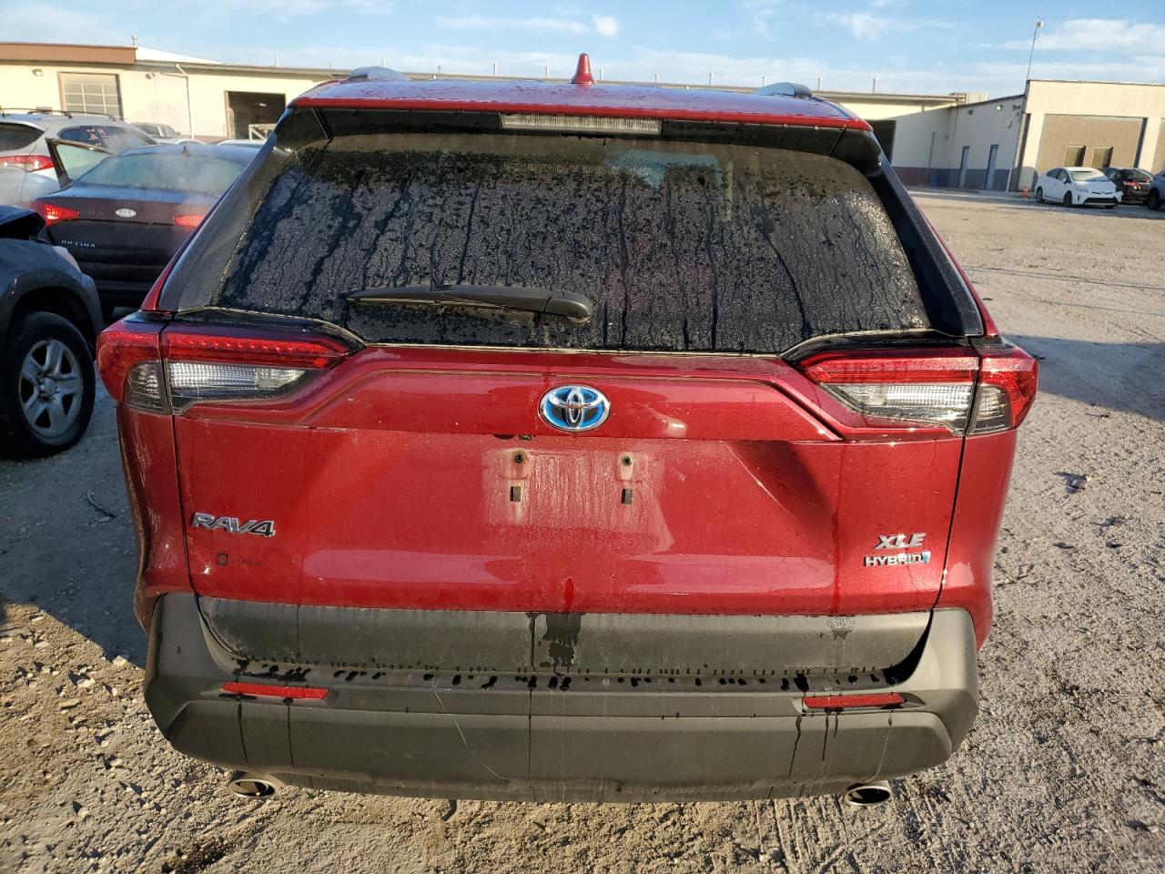 2022 TOYOTA RAV4 XLE VIN:4T3RWRFV0NU069397