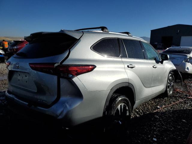 2021 TOYOTA HIGHLANDER XLE VIN: 5TDHZRBH5MS142721