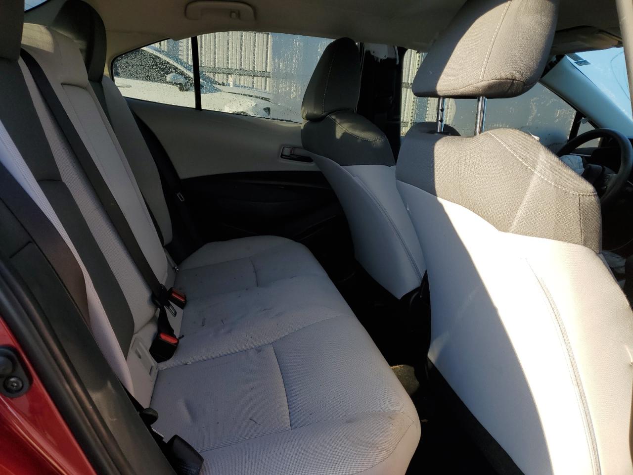 2022 TOYOTA COROLLA LE VIN:JTDEAMDE6NJ059605