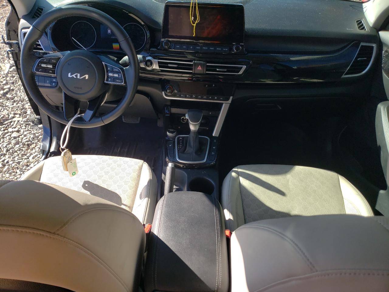 2022 KIA SELTOS EX VIN:KNDERCAA2N7344240
