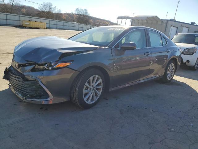 2021 TOYOTA CAMRY LE VIN: 4T1C11AKXMU513752