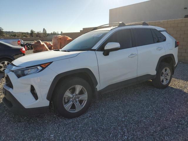 2021 TOYOTA RAV4 XLE VIN: 2T3W1RFV2MC132985