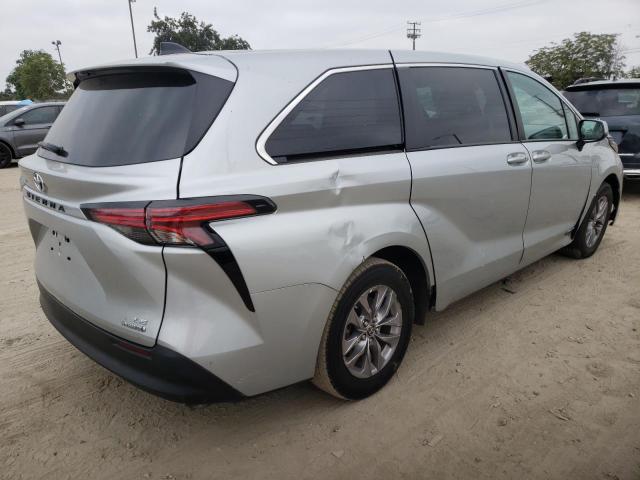 2021 TOYOTA SIENNA LE VIN: 5TDKRKEC3MS011039