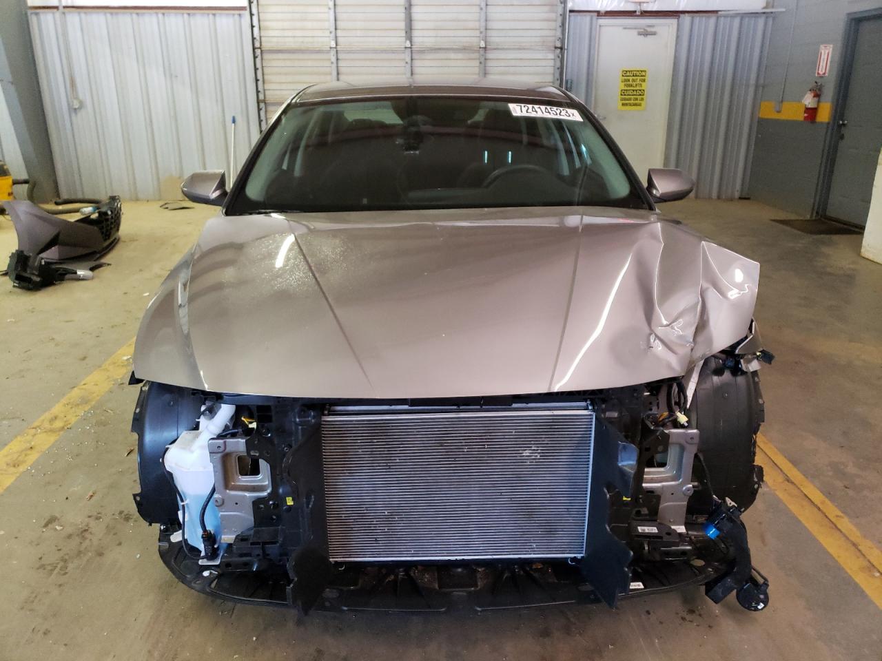 2023 HYUNDAI ELANTRA SEL VIN:KMHLS4AG6PU602832