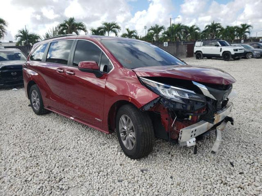 2021 TOYOTA SIENNA XLE VIN: 5TDYRKEC6MS029528