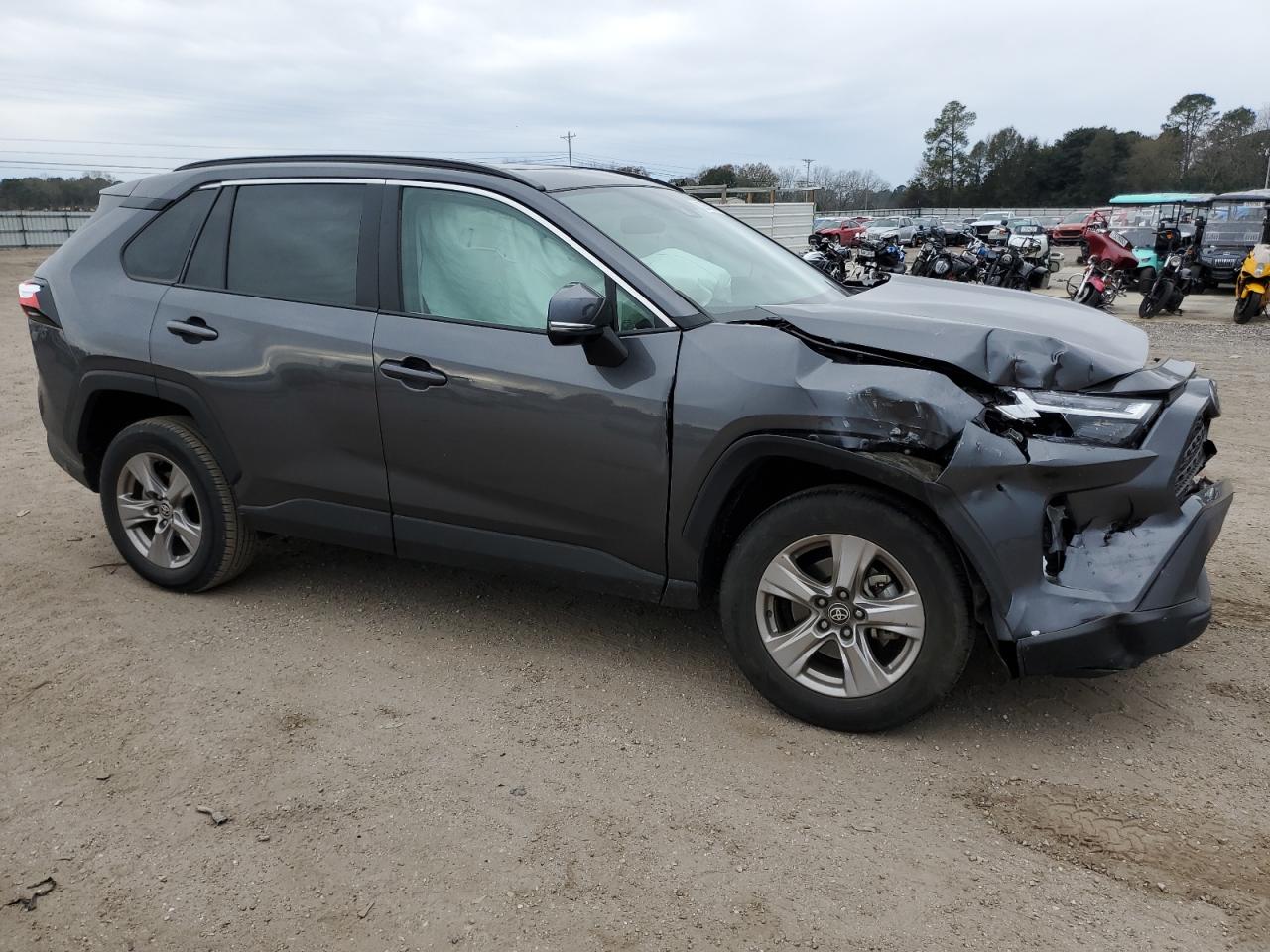2022 TOYOTA RAV4 XLE VIN:2T3W1RFV9NC209952