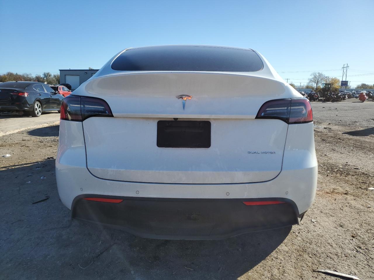 2022 TESLA MODEL Y  VIN:7SAYGDEE6NF324530