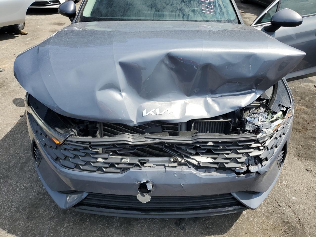 2022 KIA K5 LXS VIN:5XXG14J27NG112481