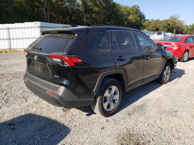 2021 TOYOTA RAV4 XLE VIN: 2T3W1RFV1MC142729