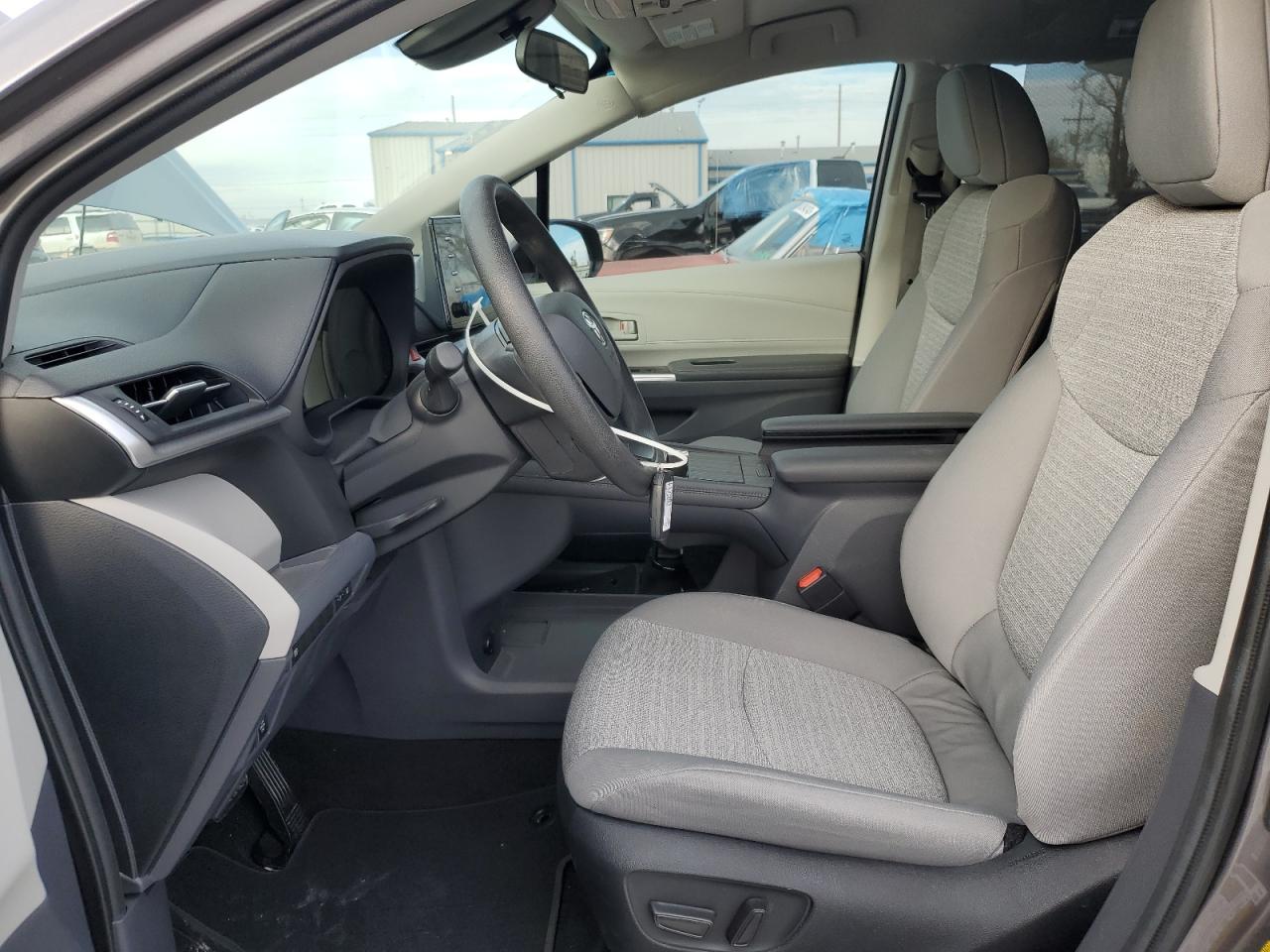 2022 TOYOTA SIENNA LE VIN:5TDKRKEC7NS079913