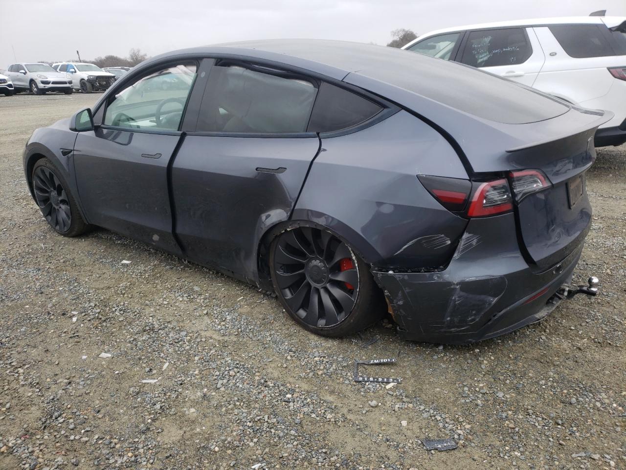 2022 TESLA MODEL Y  VIN:7SAYGDEF0NF382318