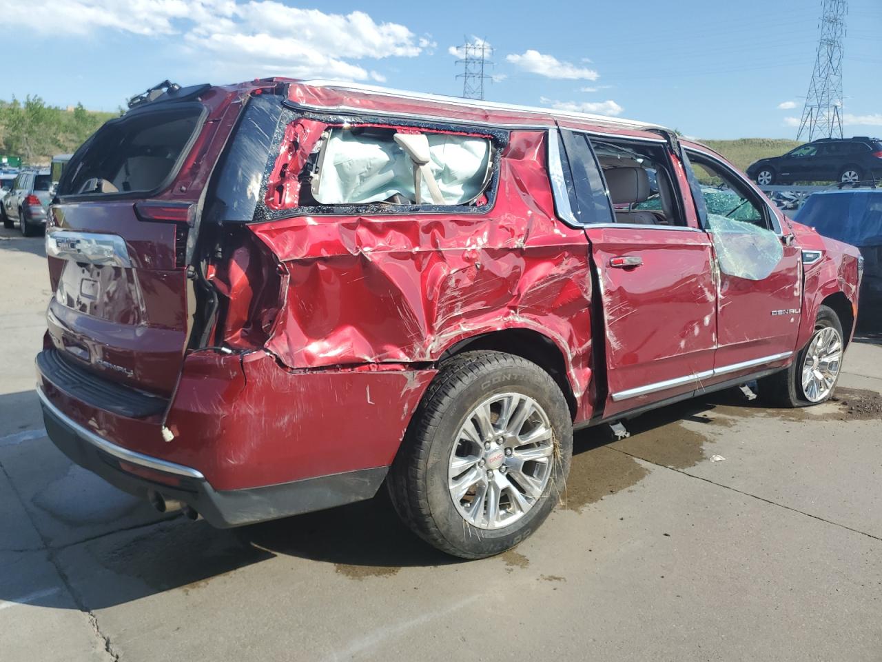 2022 GMC YUKON XL DENALI VIN:1GKS2JKL7NR334520