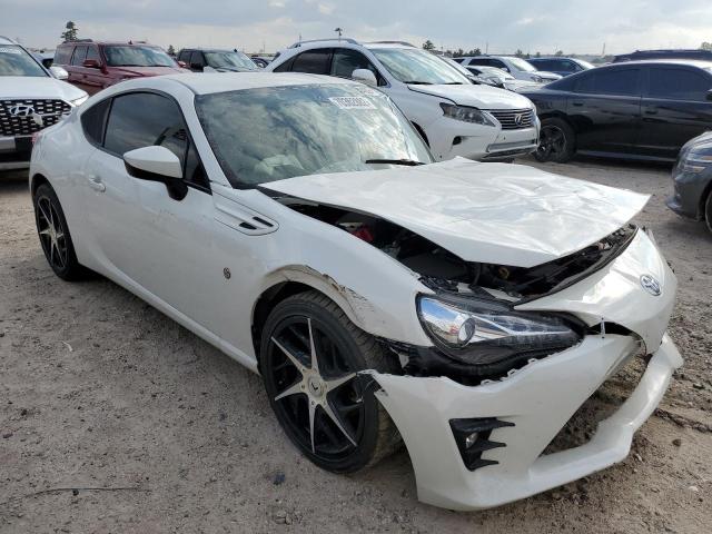 2020 TOYOTA 86 GT VIN: JF1ZNAE17L8752113