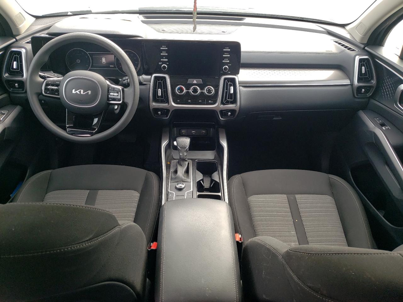 2022 KIA SORENTO LX VIN:5XYRG4LC9NG144308