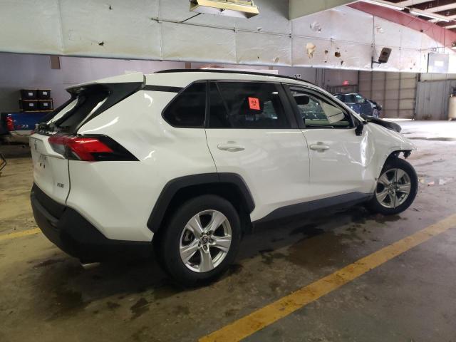 2021 TOYOTA RAV4 XLE VIN: 2T3W1RFV2MC112834
