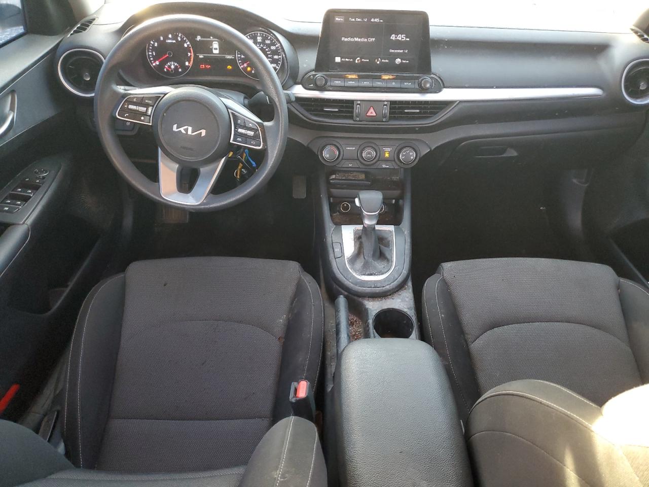 2023 KIA FORTE LX VIN:3KPF24AD8PE580063