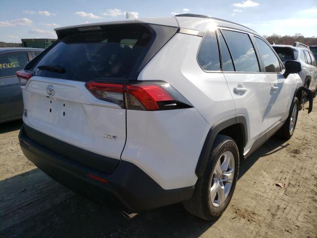 2021 TOYOTA RAV4 XLE VIN: 2T3W1RFV3MC166983