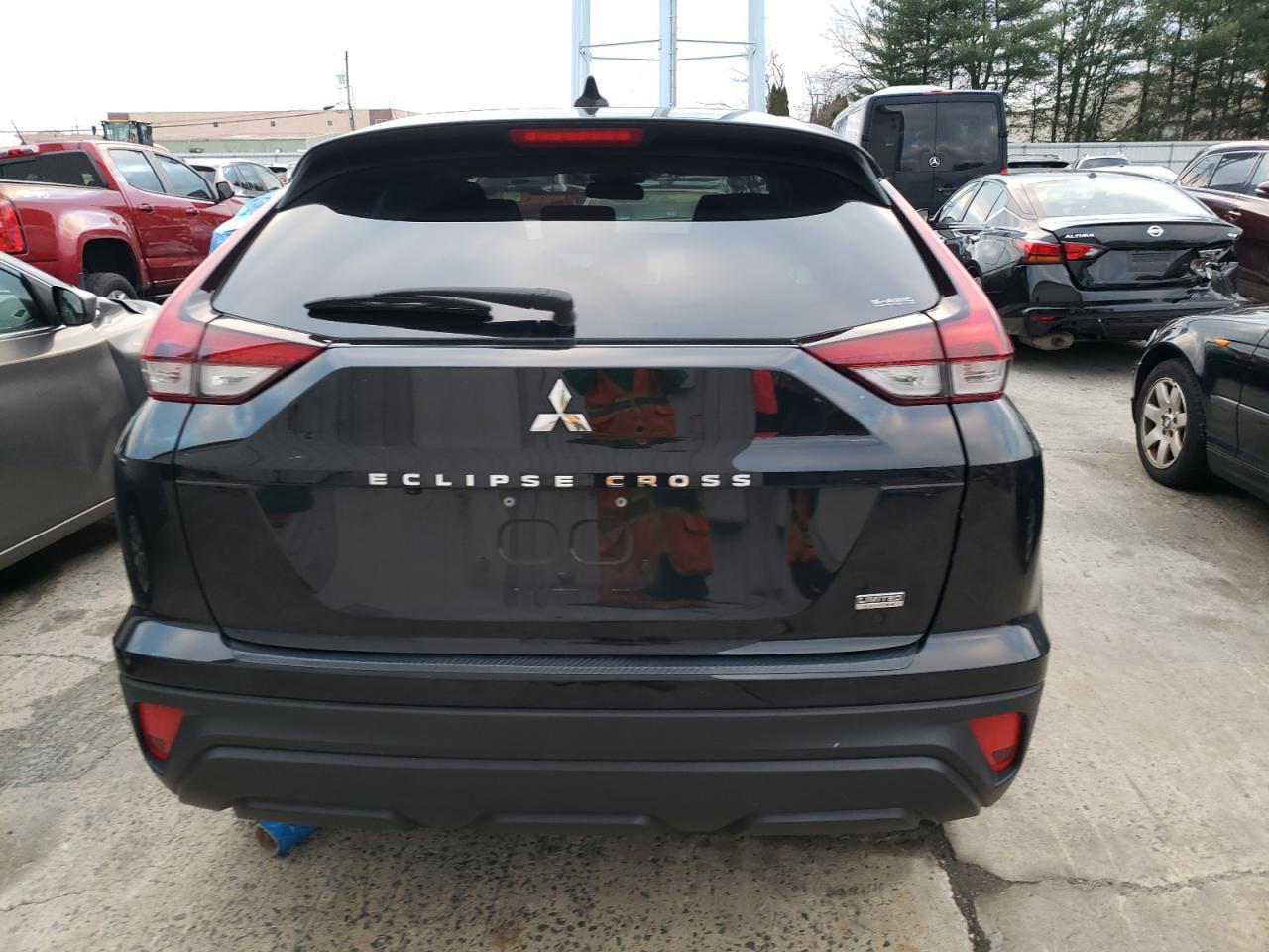 2022 MITSUBISHI ECLIPSE CROSS LE VIN:JA4ATVAA0NZ061166