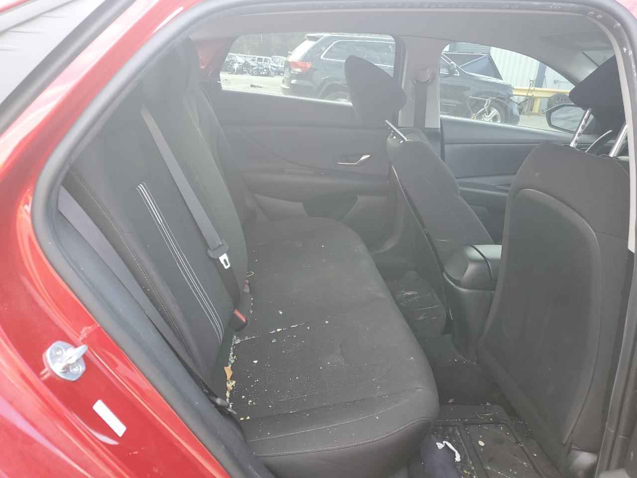 2022 HYUNDAI ELANTRA SEL VIN:KMHLM4AG6NU264856
