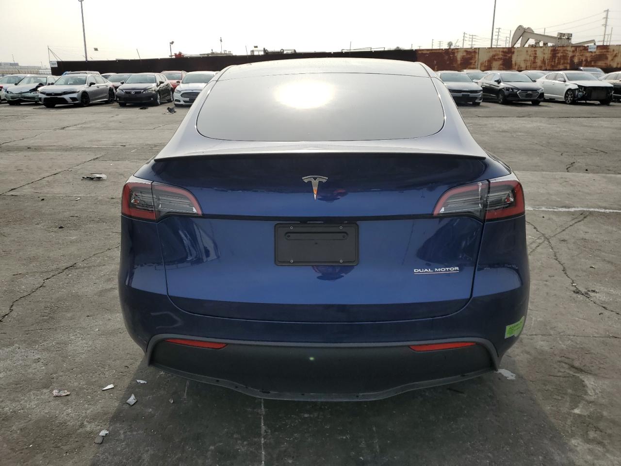 2023 TESLA MODEL Y  VIN:7SAYGDEFXPF702411