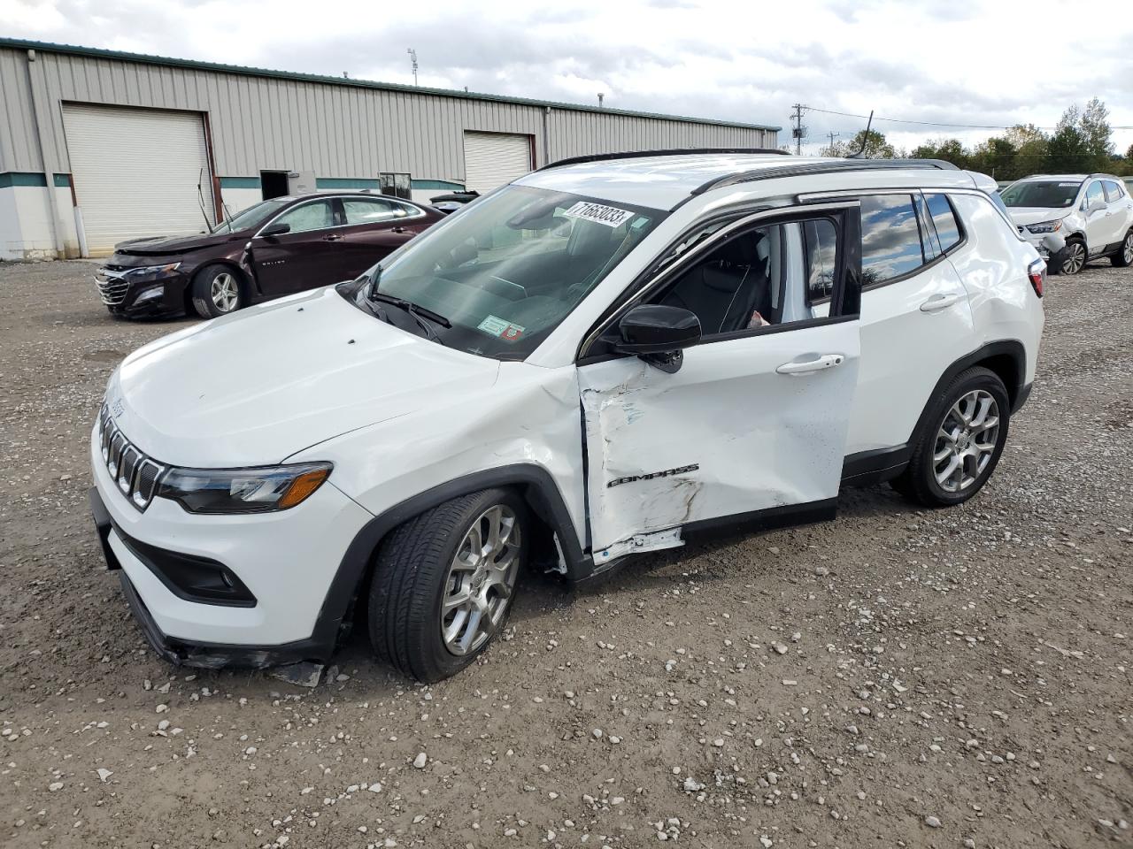 2022 JEEP COMPASS LATITUDE LUX VIN:3C4NJDFB2NT222066