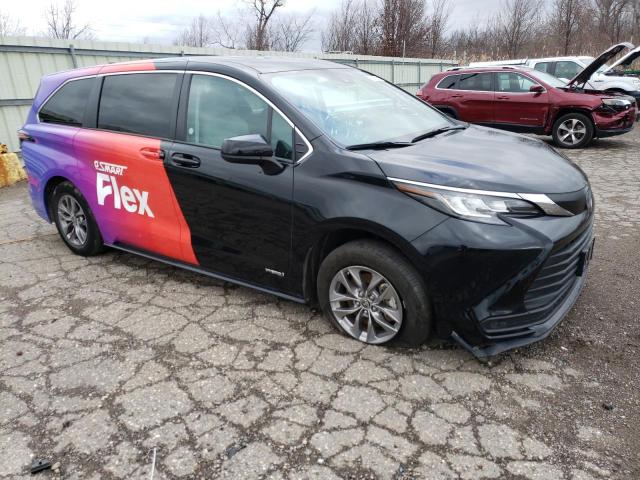 2021 TOYOTA SIENNA LE VIN: 5TDKRKEC2MS047224