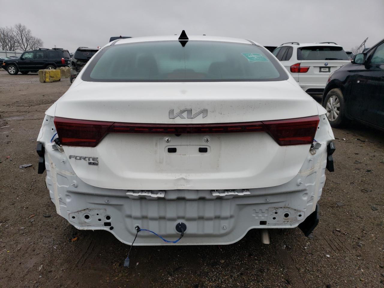 2022 KIA FORTE FE VIN:3KPF24AD6NE498913