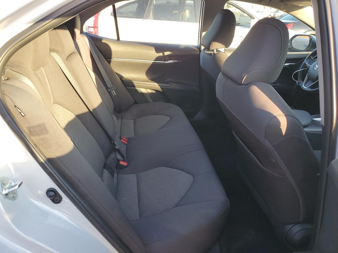 2022 TOYOTA CAMRY LE VIN:4T1C11AK2NU070501