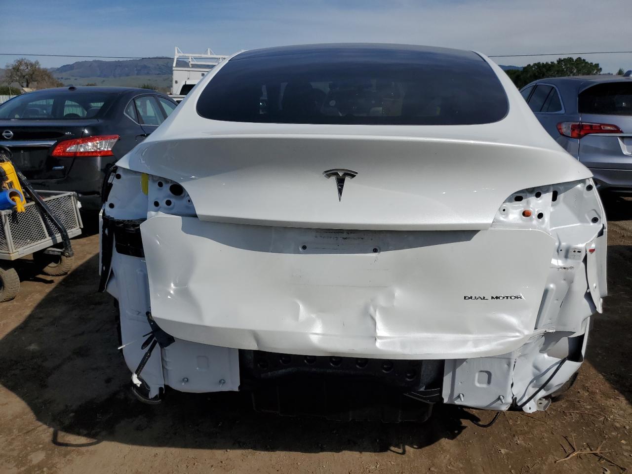 2023 TESLA MODEL Y  VIN:7SAYGDEE5PF623946