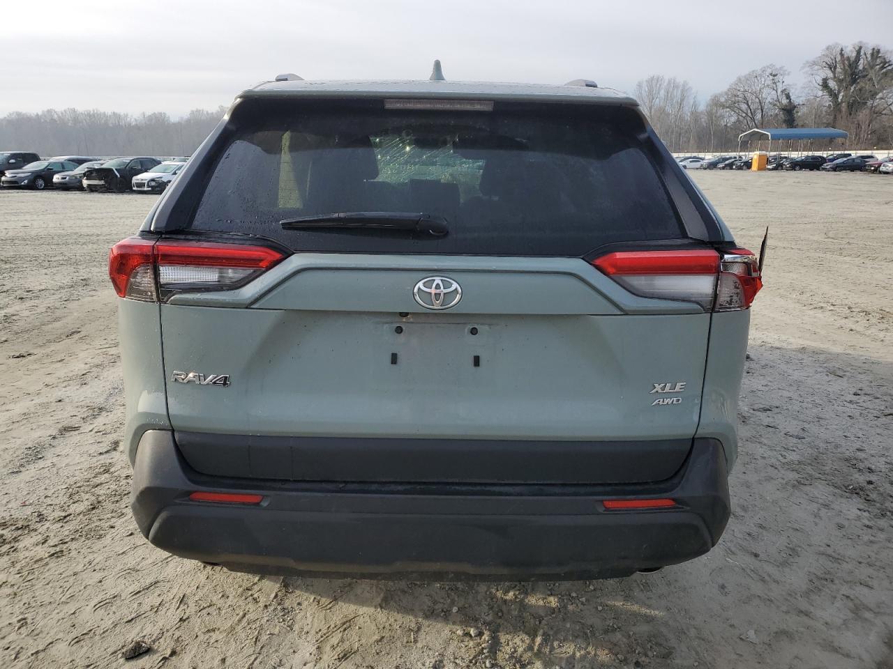 2022 TOYOTA RAV4 XLE PREMIUM VIN:2T3A1RFV4NW323608