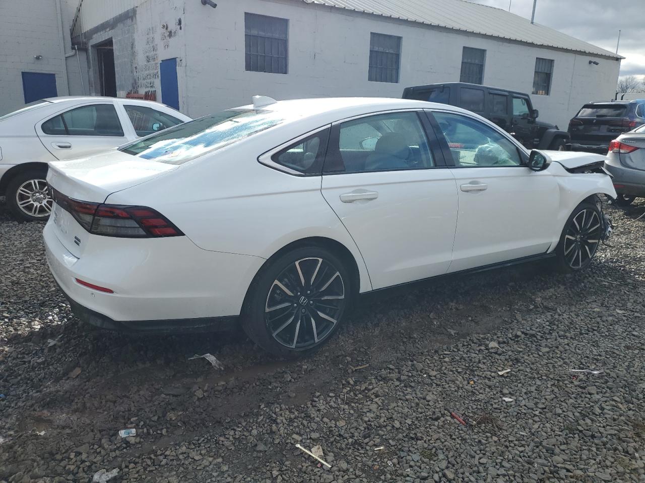 2023 HONDA ACCORD TOURING HYBRID VIN:1HGCY2F83PA015001