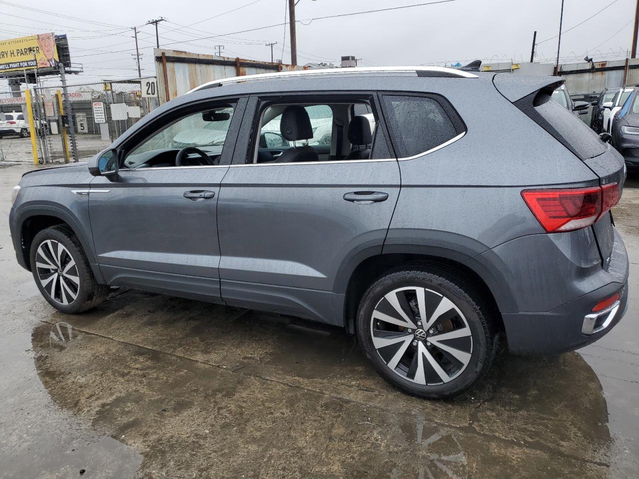 2024 VOLKSWAGEN TAOS SE VIN:3VVSX7B28RM004255