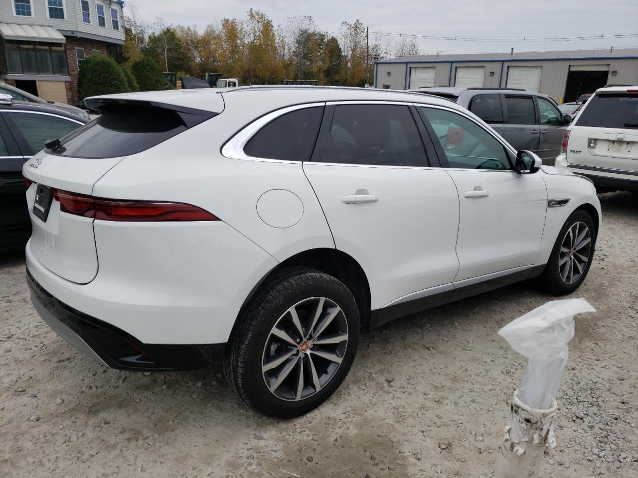 2022 JAGUAR F-PACE S VIN:SADCJ2EXXNA701842