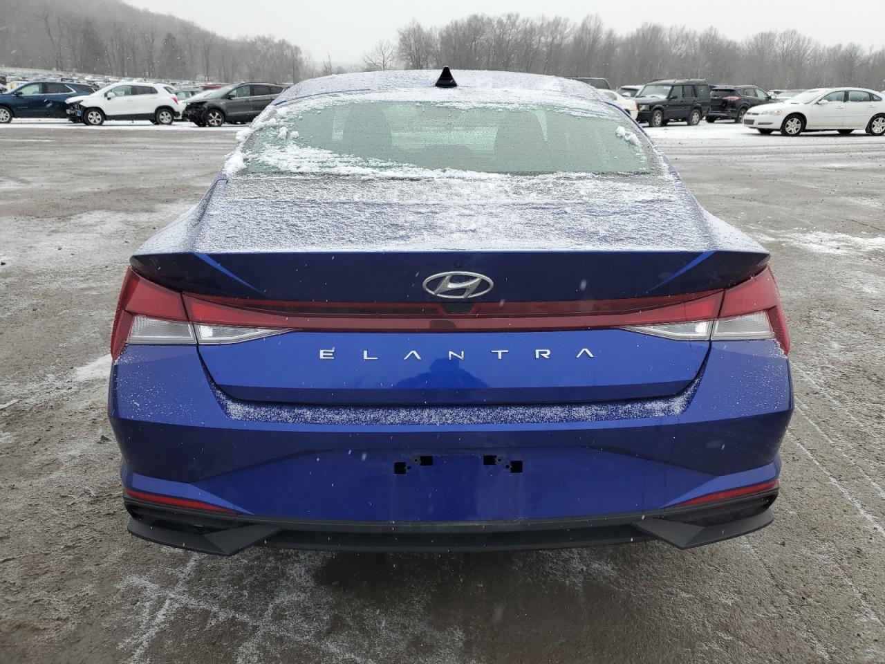 2022 HYUNDAI ELANTRA SE VIN:KMHLL4AG9NU359625