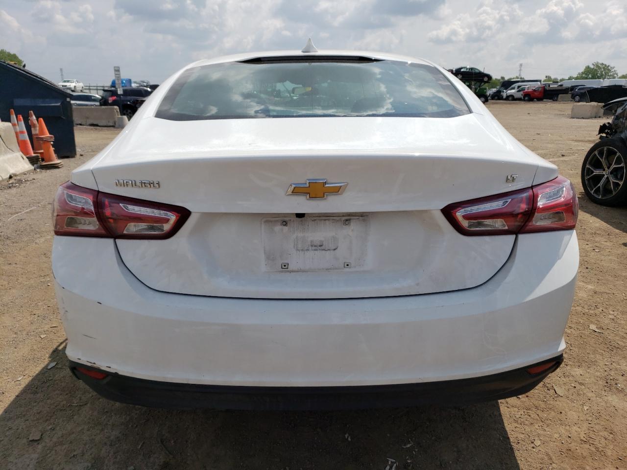 2022 CHEVROLET MALIBU LT VIN:1G1ZD5ST5NF120325