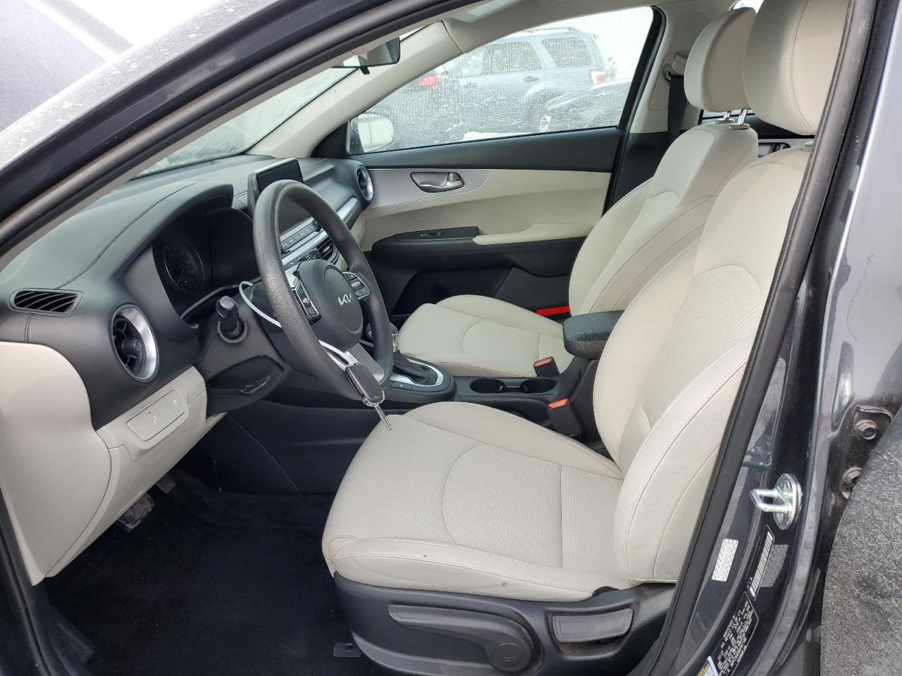 2022 KIA FORTE FE VIN:3KPF24AD9NE467185