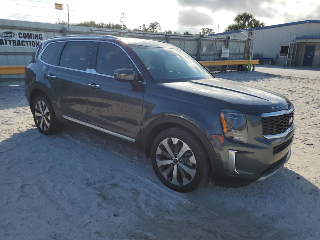 2022 KIA TELLURIDE S VIN:5XYP64HC5NG280938