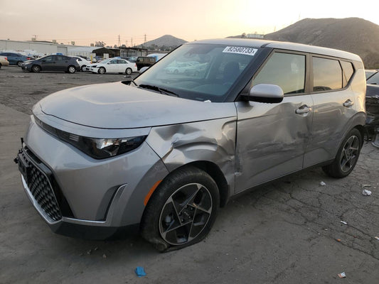 2023 KIA SOUL EX VIN:KNDJ33AU8P7876329