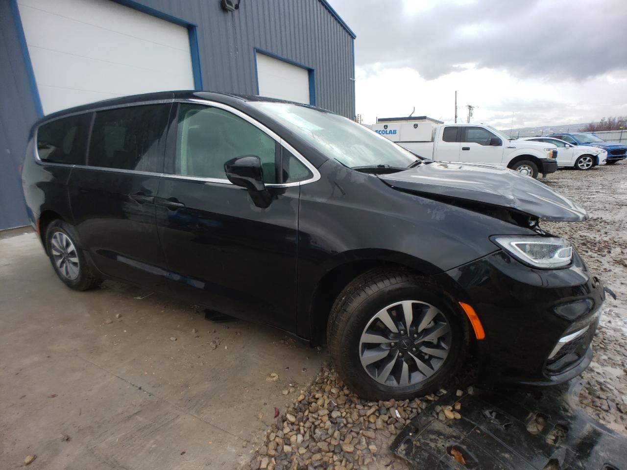 2022 CHRYSLER PACIFICA HYBRID TOURING L VIN:2C4RC1L72NR164179