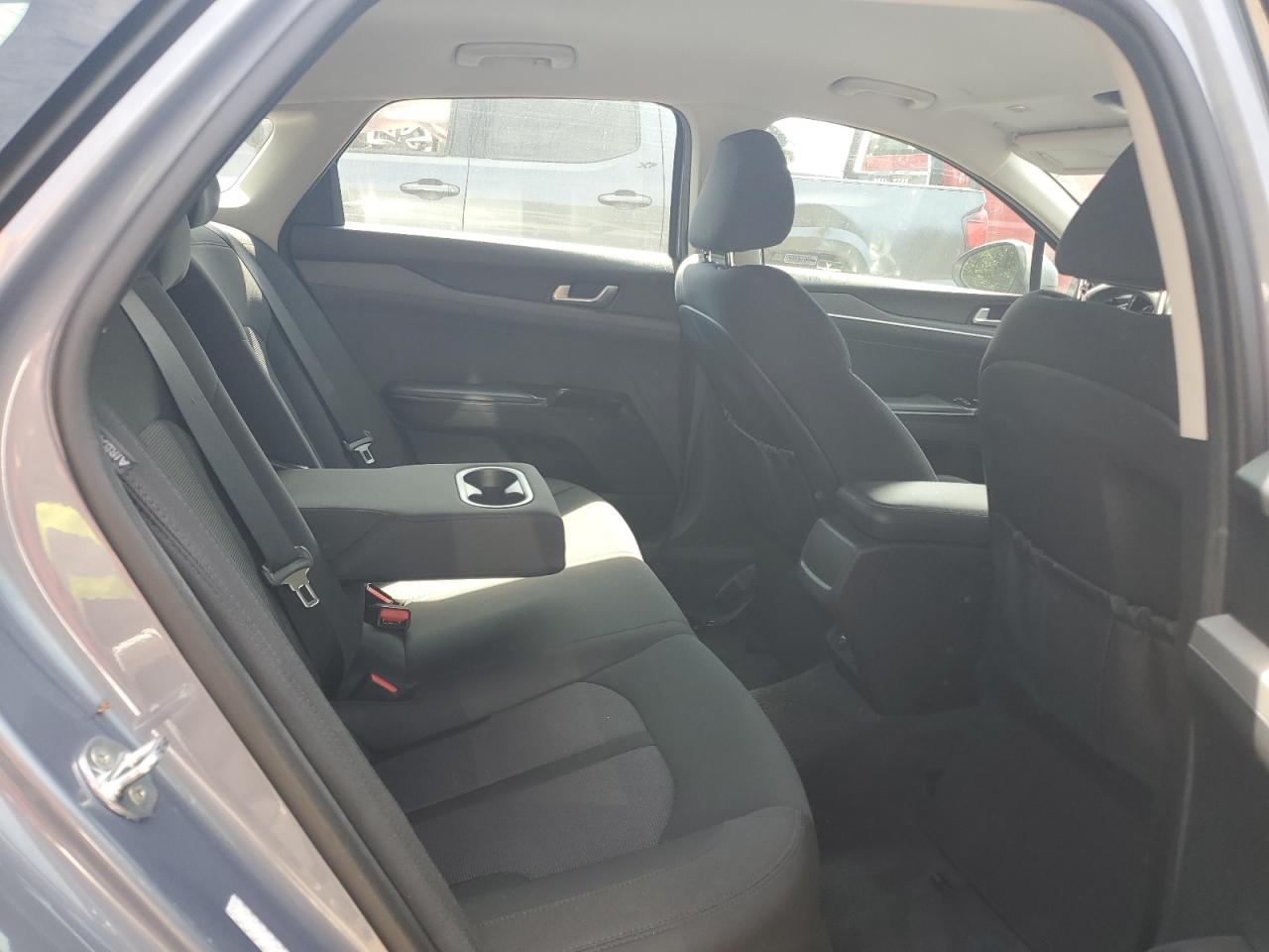 2022 KIA K5 LXS VIN:5XXG14J27NG112481