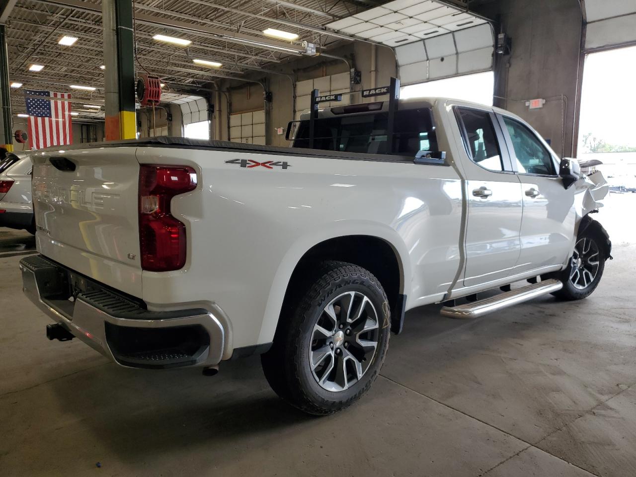 2022 CHEVROLET SILVERADO K1500 LT VIN:1GCRDDEDXNZ544197