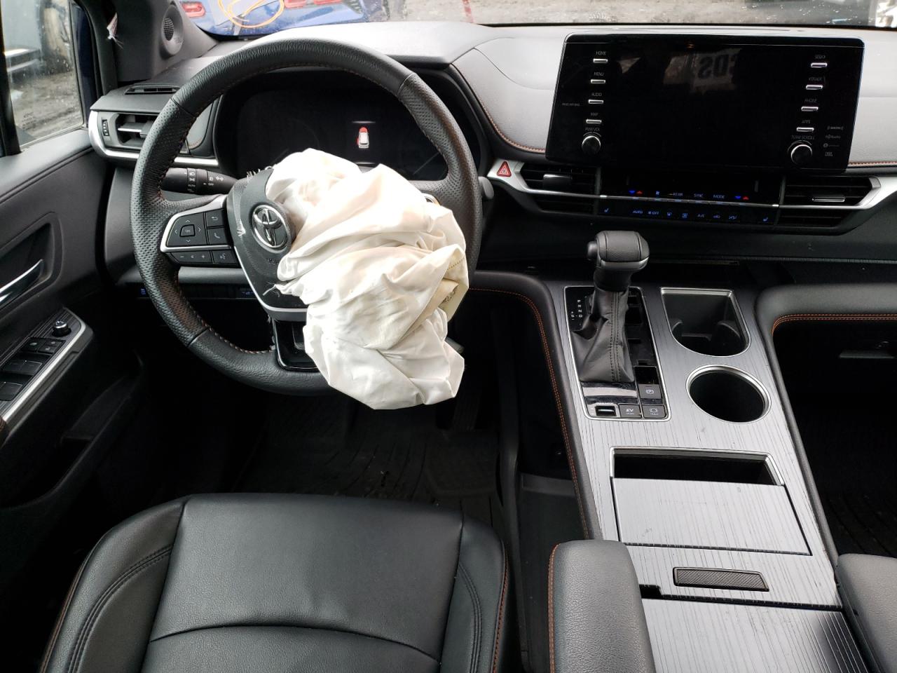 2022 TOYOTA SIENNA XSE VIN:5TDDSKFC5NS059378