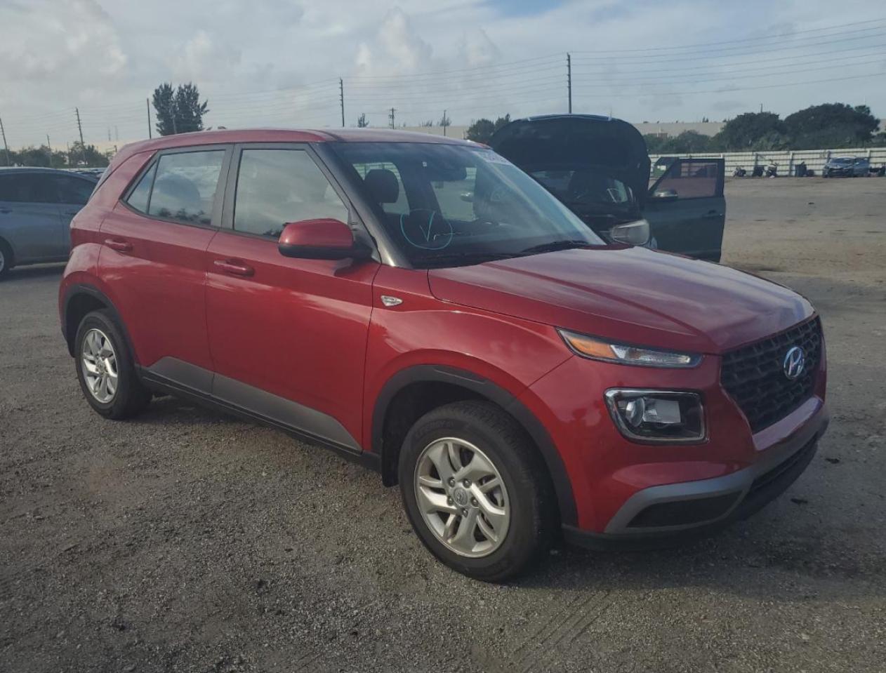 2022 HYUNDAI VENUE SE VIN:KMHRB8A37NU133908