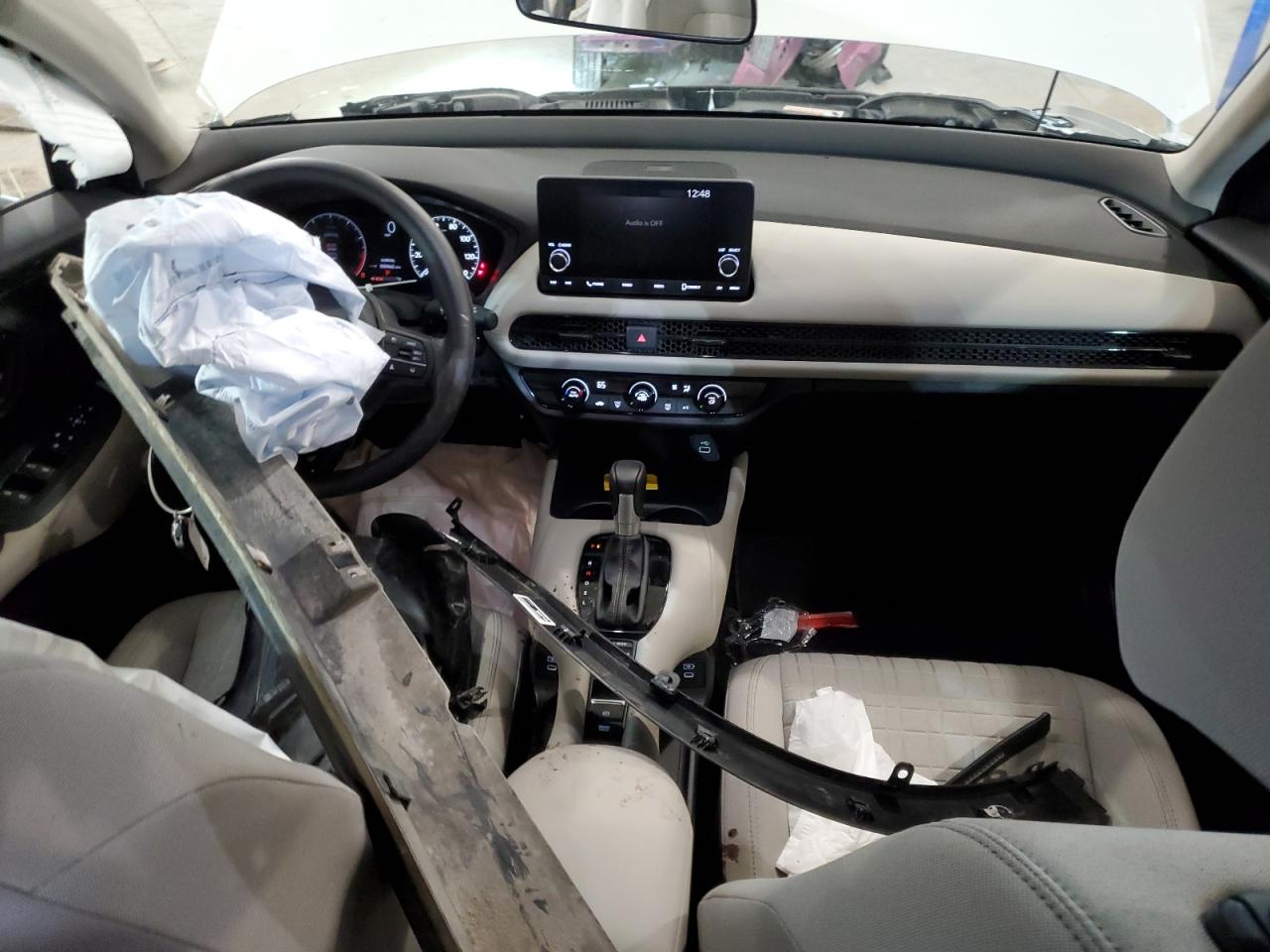 2024 HONDA HR-V LX VIN:3CZRZ1H32RM704111