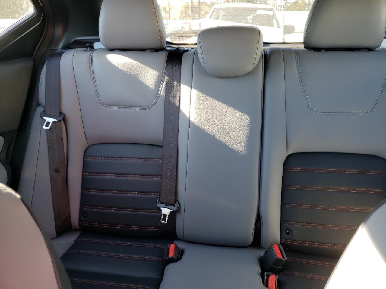 2022 NISSAN KICKS SR VIN:3N1CP5DV8NL493841