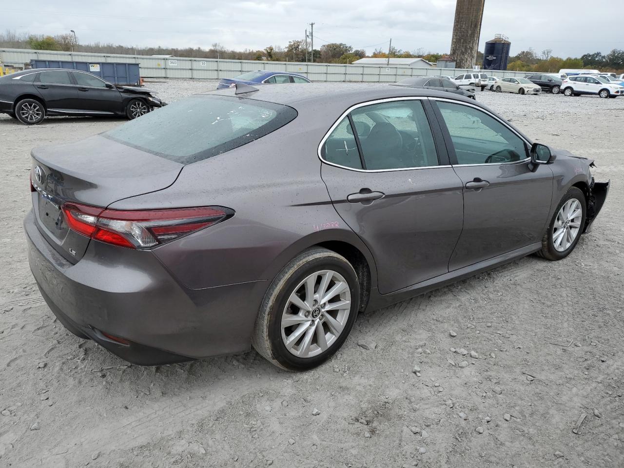 2022 TOYOTA CAMRY LE VIN:4T1C11AK7NU636524